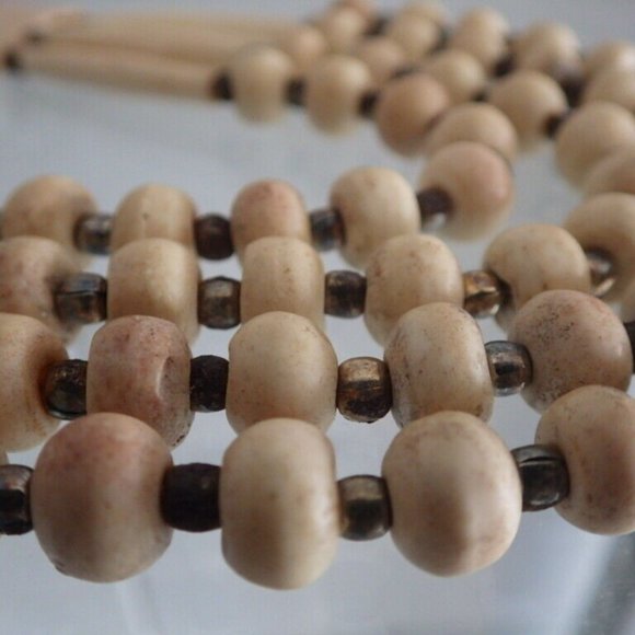 VINTAGE MONIES GERDA LYNGGAARD BUFFALO HORN TRIBAL FOUR STRAND NECKLACE - Picture 3 of 5
